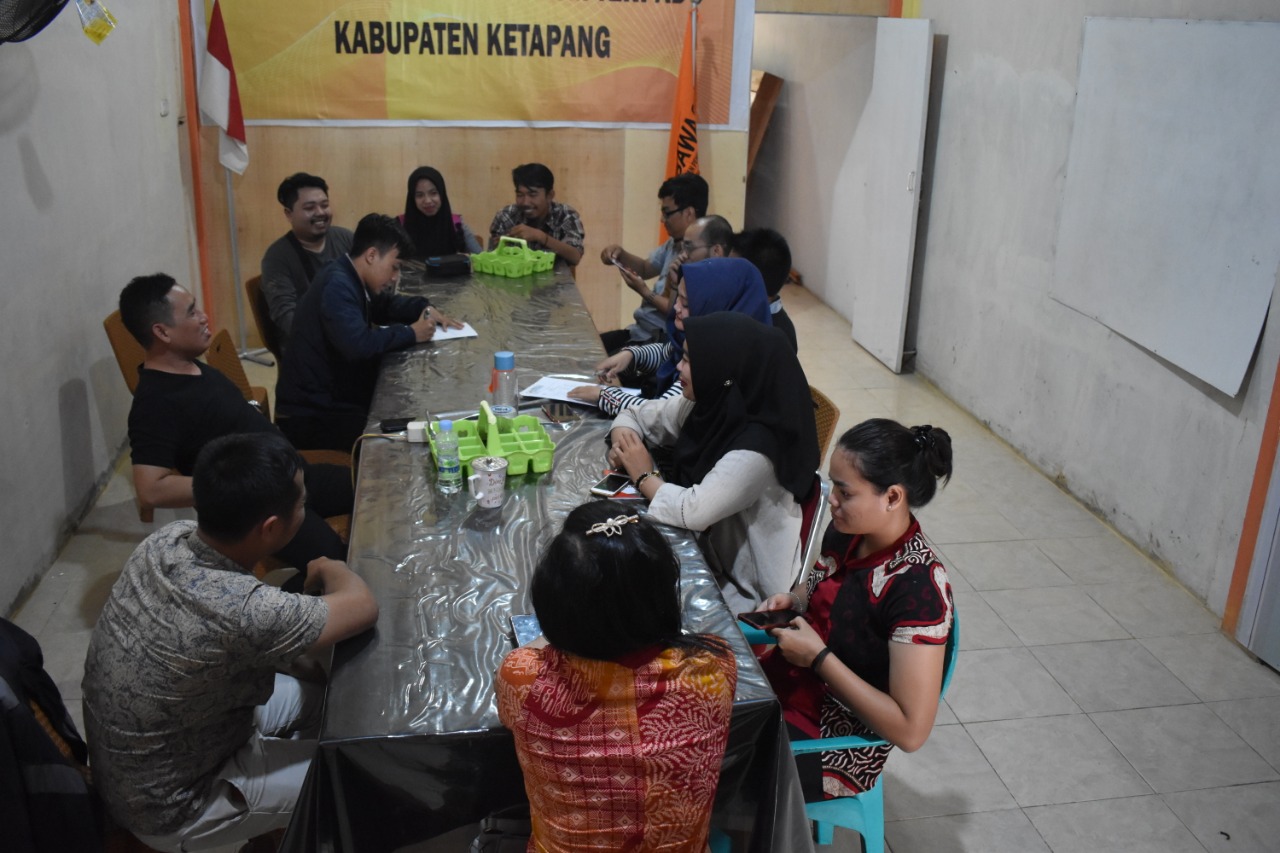 RAPAT DALAM RANGKA PERSIAPAN UPACARA MEMPERINGATI HARI OLAHRAGA NASIONAL YANG KE XXXVI