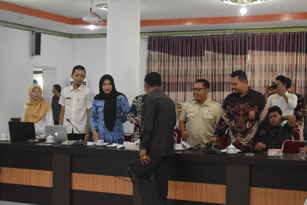 BAWASLU KETAPANG MENGHADIRI KEGIATAN RAPAT KOORDINASI YANG DISELENGGARAKAN BUPATI KETAPANG