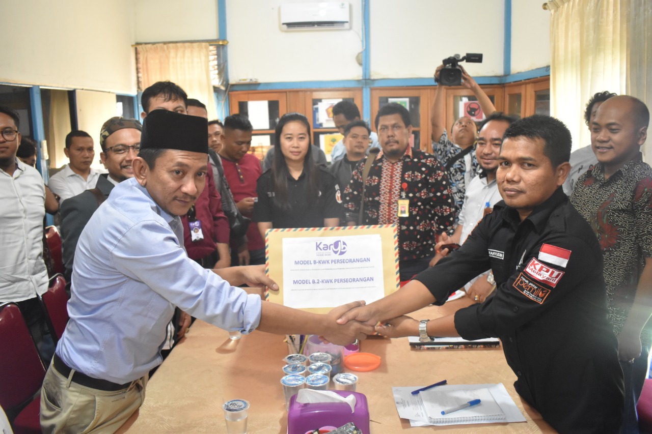 SAMPAI SEJAUH INI BARU SATU PASANGAN BAKAL CALON PERSEORANGAN BUPATI DAN WAKIL BUPATI MEMENUHI SYARAT DUKUNGAN