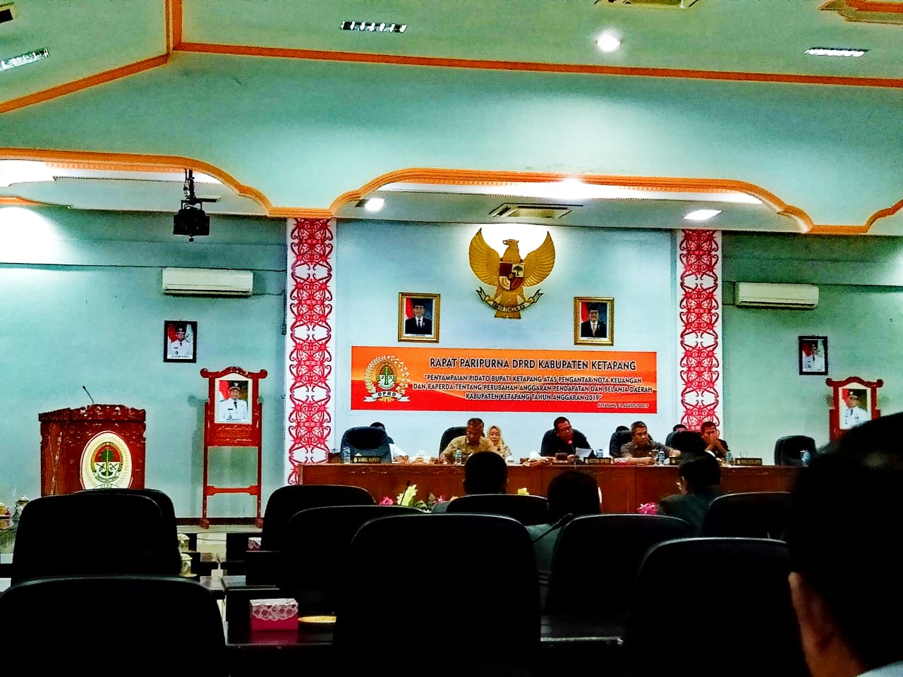 RAPAT PARIPURNA DPRD KABUPATEN KETAPANG