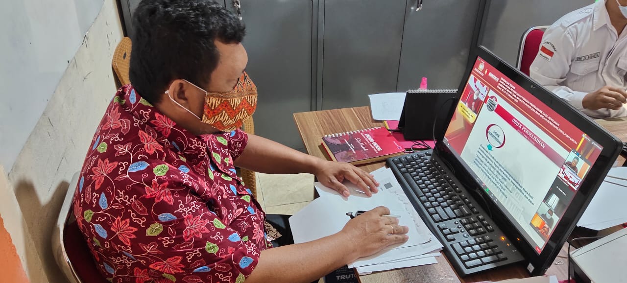 Bawaslu Ketapang Ikuti Bimtek Hukum Acara Perselisihan Hasil Pilkada 2020