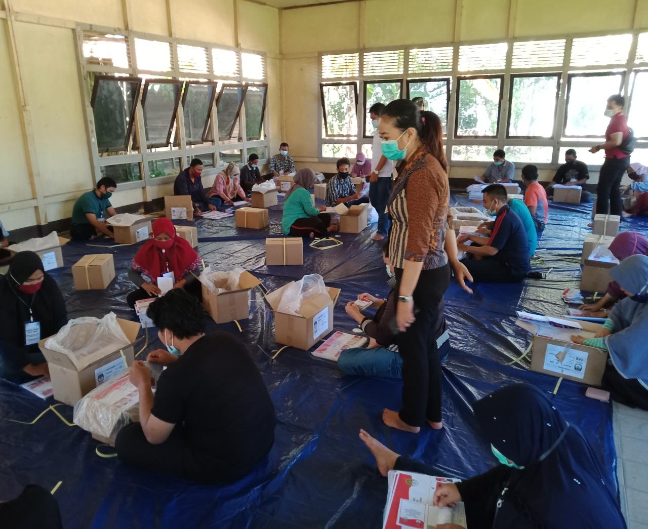 Pengawasan Langsung Pensortiran Dan Pelipatan Surat Suara