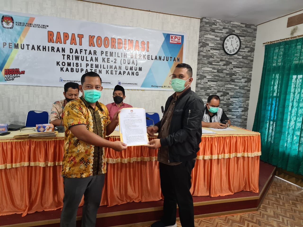 RAPAT PLENO TERBUKA PEMUTAKHIRAN DATA PEMILIH BERKELANJUTAN TAHUN 2021