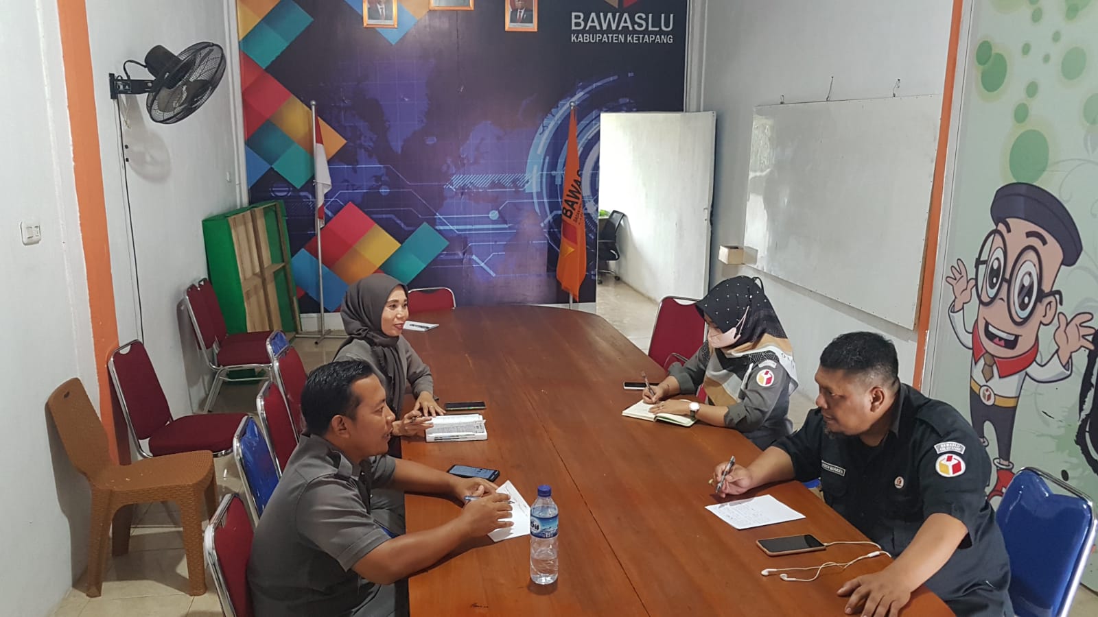 RAPAT PLENO PIMPINAN BAWASLU KABUPATEN KETAPANG