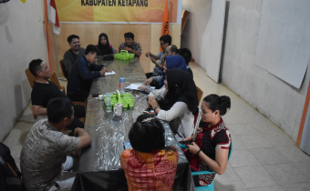 RAPAT DALAM RANGKA PERSIAPAN UPACARA MEMPERINGATI HARI OLAHRAGA NASIONAL YANG KE XXXVI