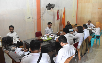 RAPAT RUTIN BAWASLU KABUPATEN KETAPANG