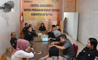 RAPAT RUTIN BAWASLU KABUPATEN KETAPANG