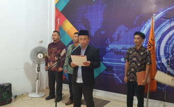 Pelantikan PAW Panwaslu Kecamatan Delta Pawan dan MHU