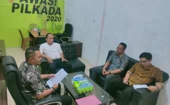 Verifikasi Administrasi Pengganti Antar Waktu Panwaslu Kecamatan Delta Pawan